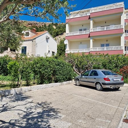 Apartments Kadenca Омиш Экстерьер фото