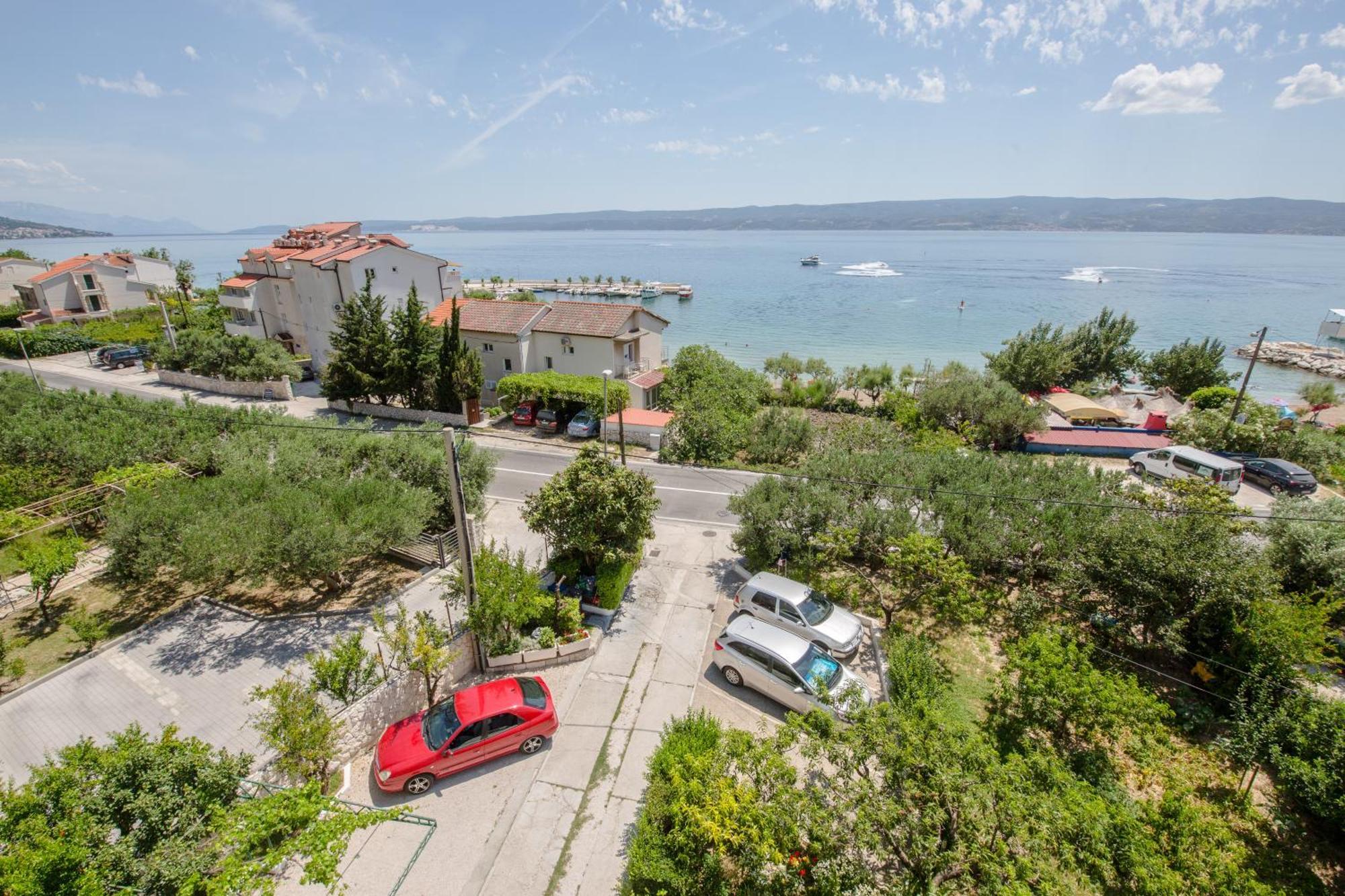 Apartments Kadenca Омиш Номер фото